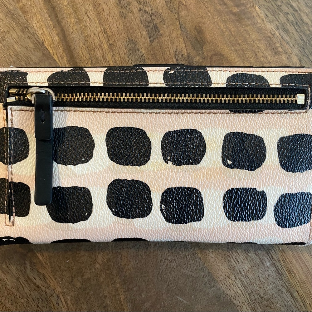 Kate Spade Wallet - Picture 2 of 3